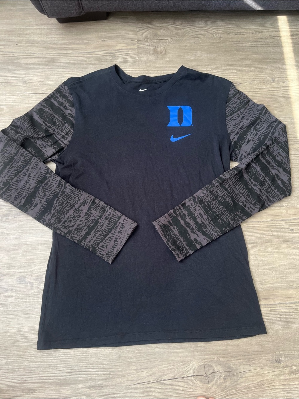 Nike NCAA Duke Blue Devils Long Sleeve Graphic T-Shirt